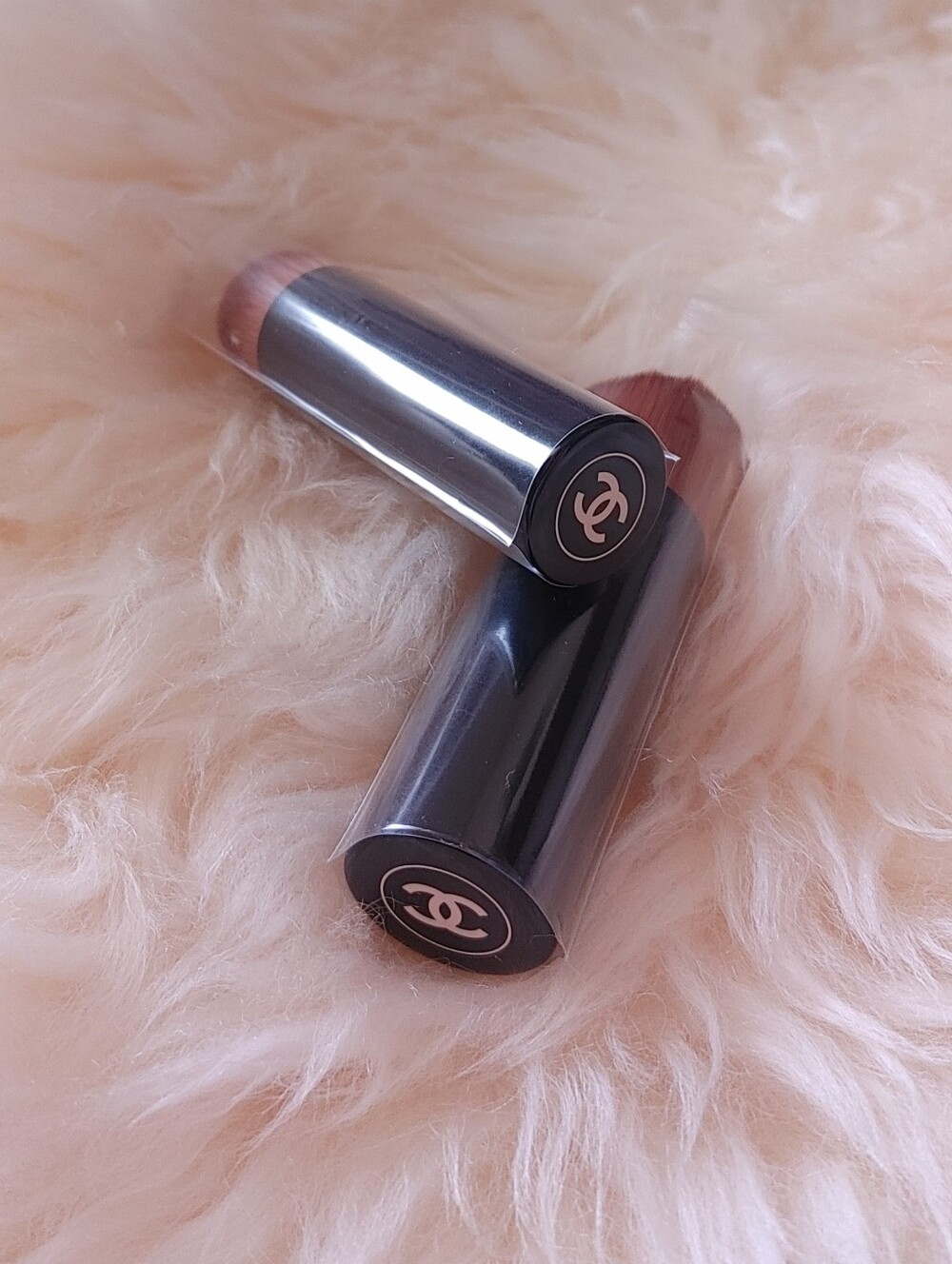CHANEL Makeup Brush Duo